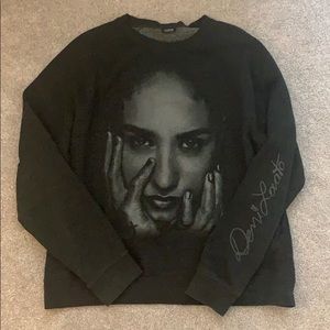 Demi Lovato crewneck